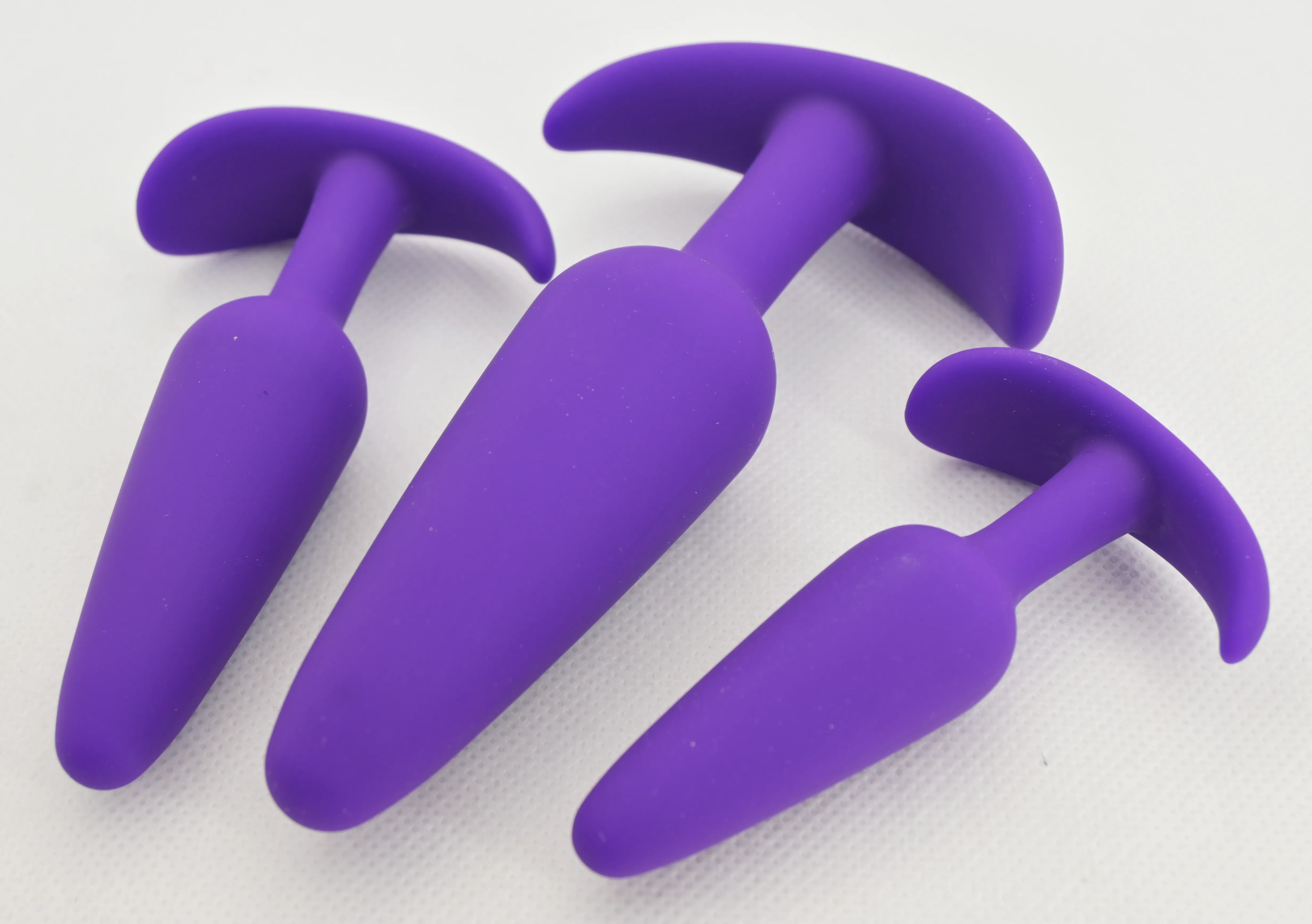 Фиолетовые анальные втулки - 3 штуки