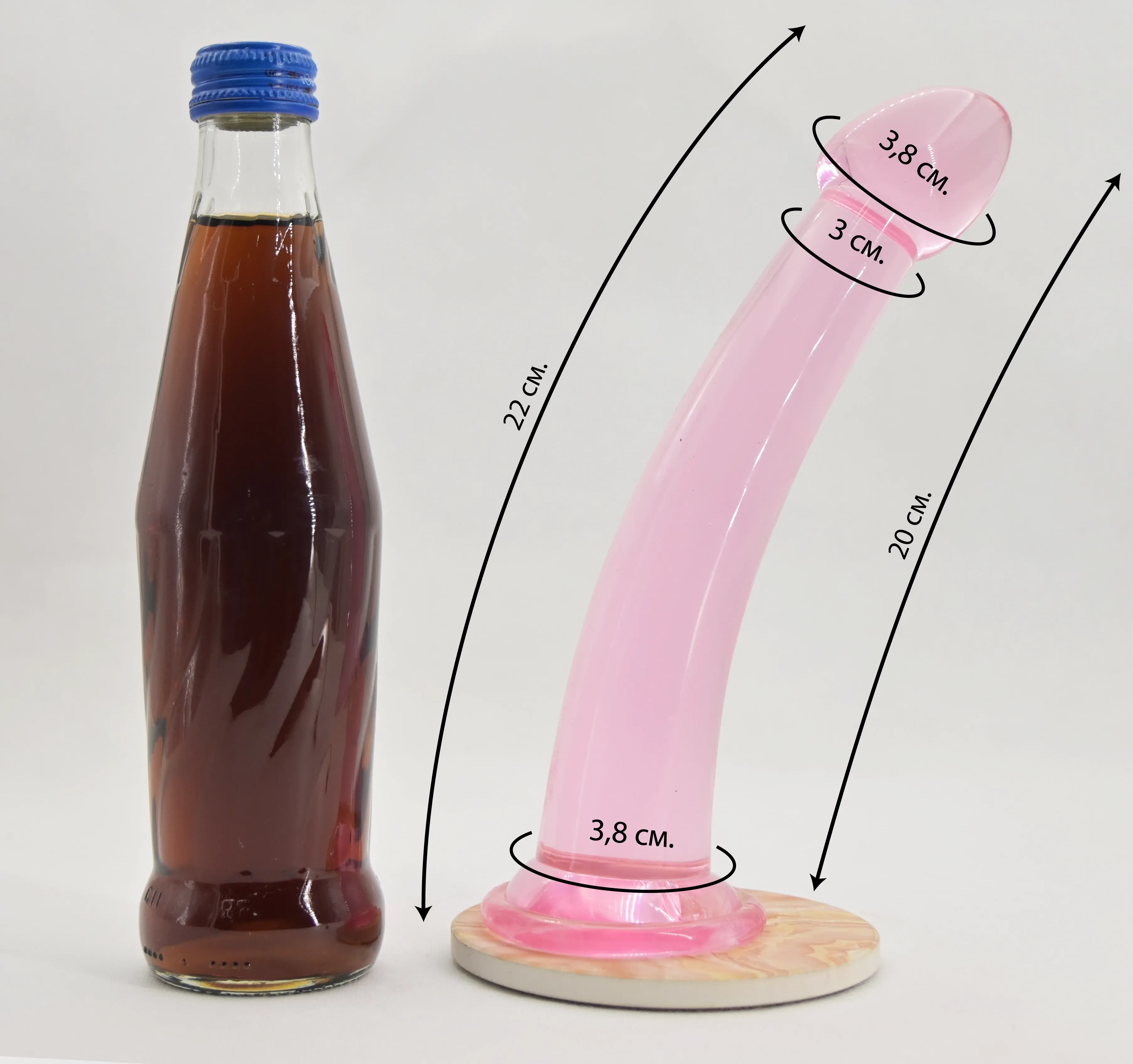 Размеры дилдо и сравнение с бутылкой пепси